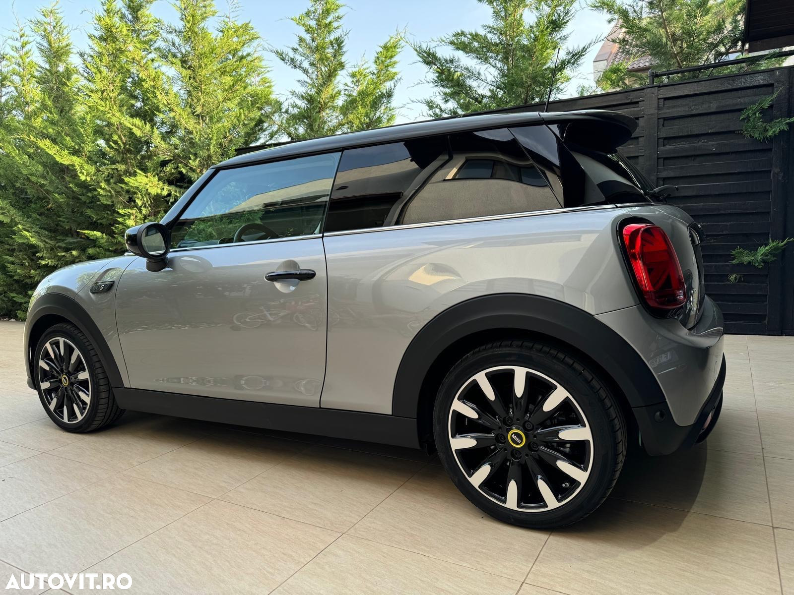 Mini Cooper SE Standard - 3
