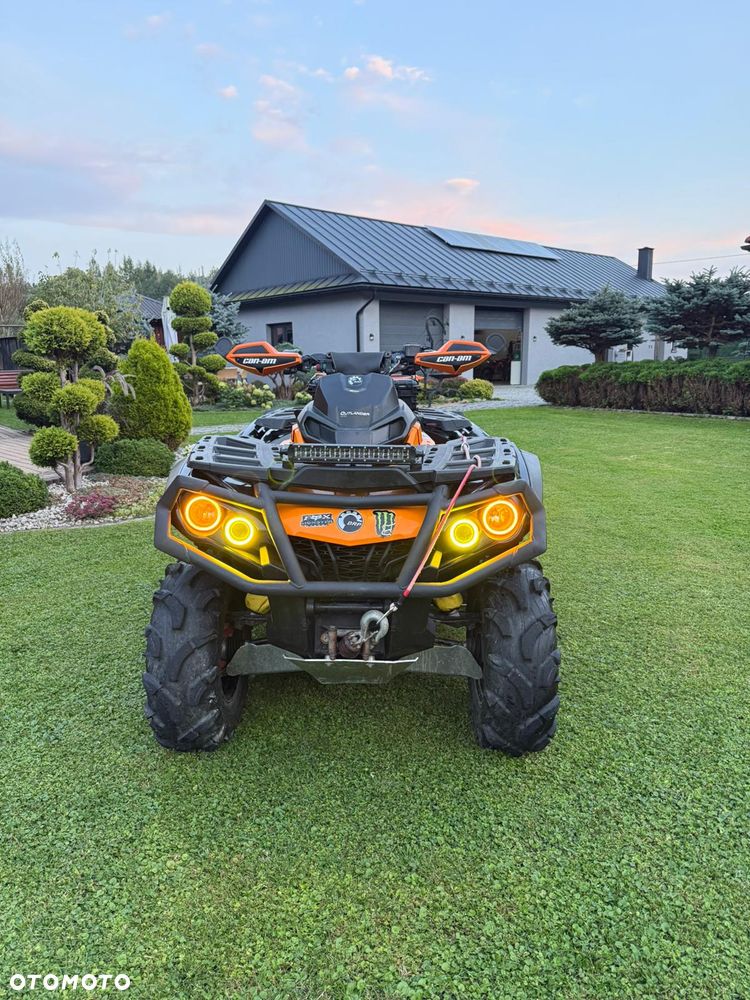 Can-Am Outlander - 1