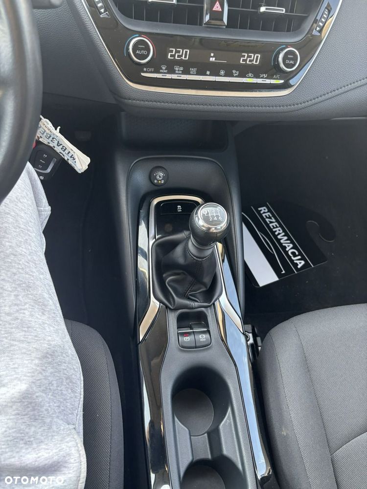 Toyota Corolla - 27