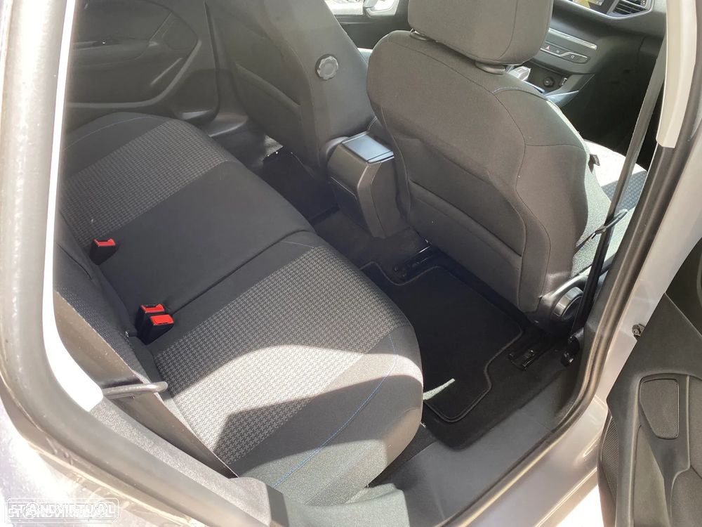 Peugeot 308 SW 1.5 BlueHDi Style EAT8 - 18