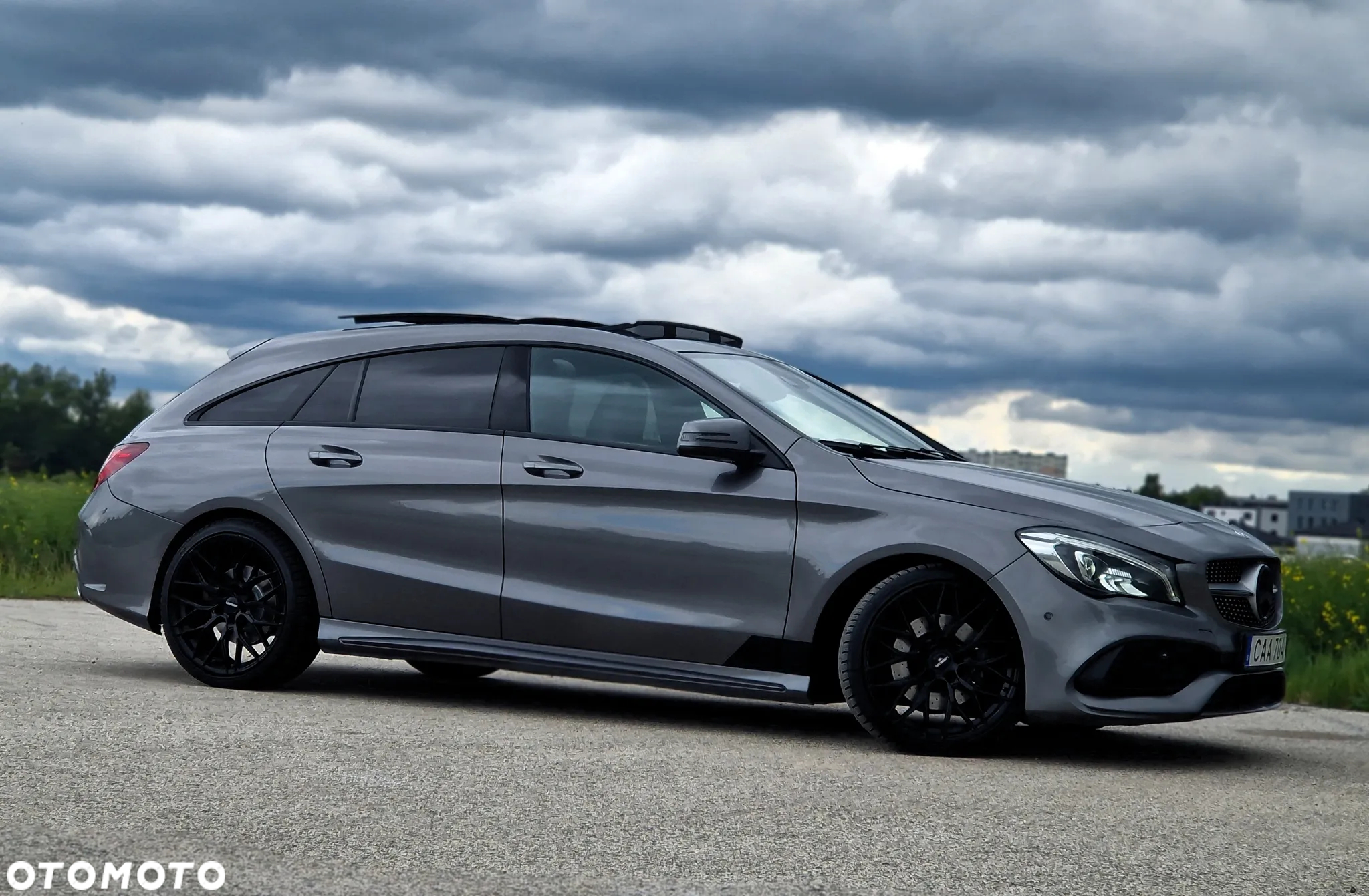 Mercedes-Benz CLA 250 4-Matic AMG Line - 17