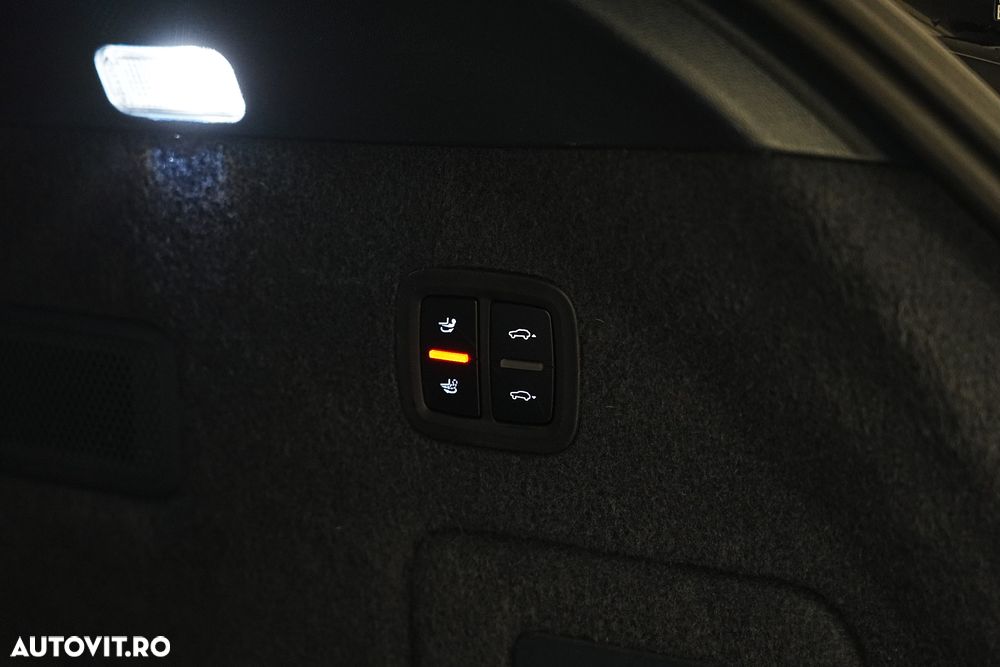 Porsche Cayenne - 37