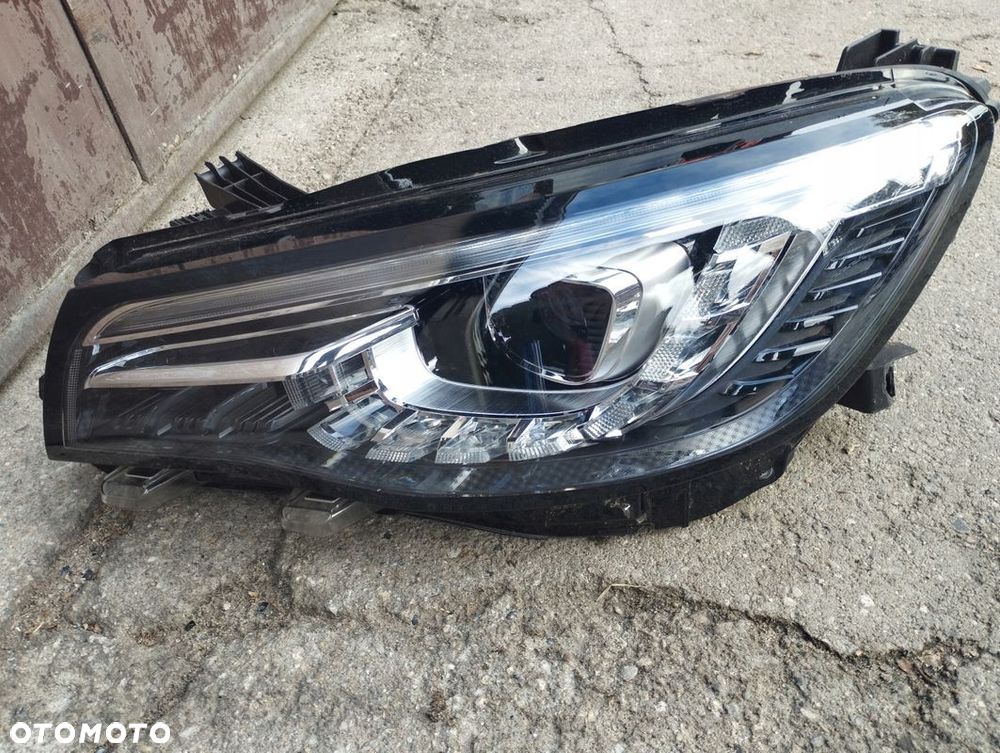 Lampa lewa LED MG HS - 1