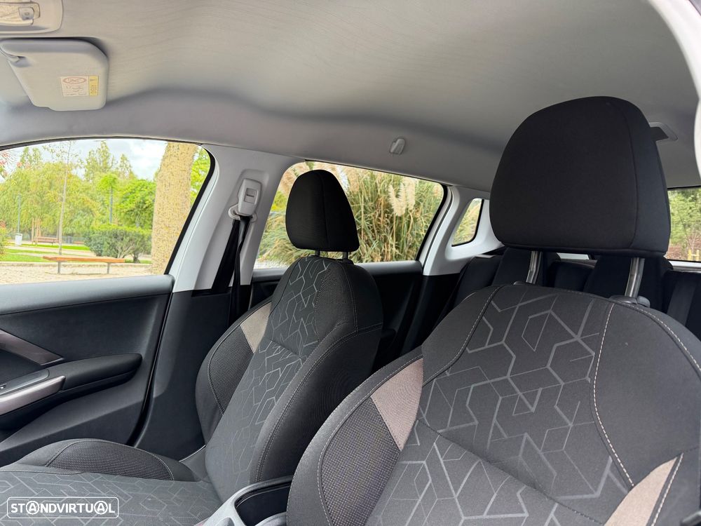 Peugeot 2008 1.2 VTi Active - 20