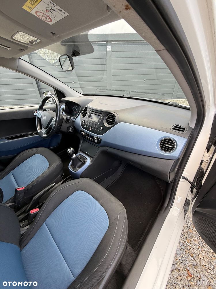Hyundai i10 1.0 BlueDrive Go - 22