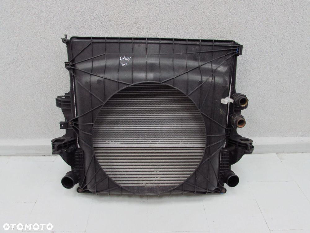 IVECO DAILY IV V VI LIFT 11-14 2.3 3.0 CHLODNICE OBUDOWA WODY INTERCOOLER 5801264636 5801526777 - 6