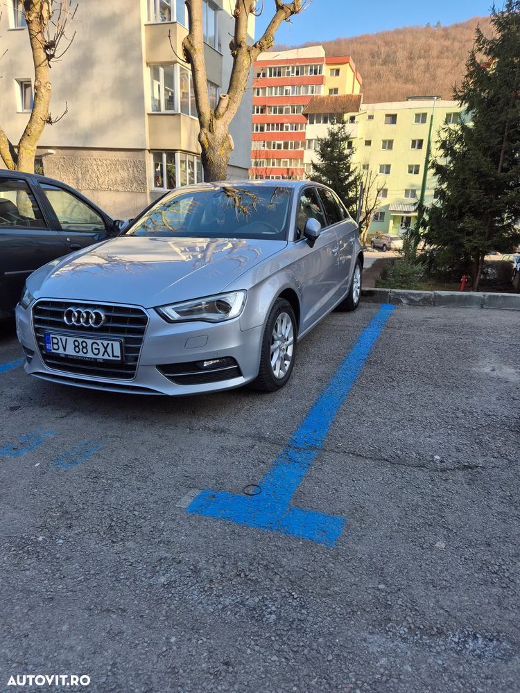 Audi A3 1.6 TDI S tronic - 9
