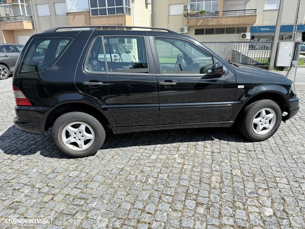 Mercedes-Benz ML 270 - 8