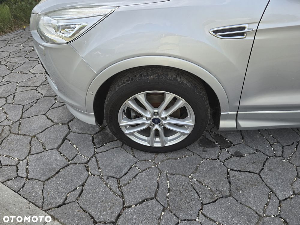 Ford Kuga 2.0 TDCi 4x4 Individual - 12