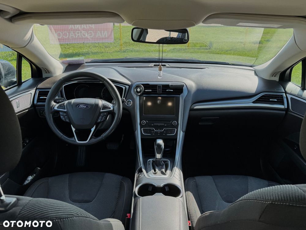 Ford Mondeo 2.0 TDCi Titanium PowerShift - 12