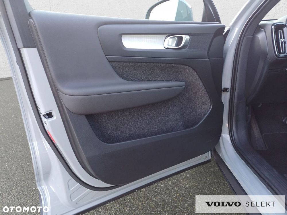 Volvo XC 40 - 12