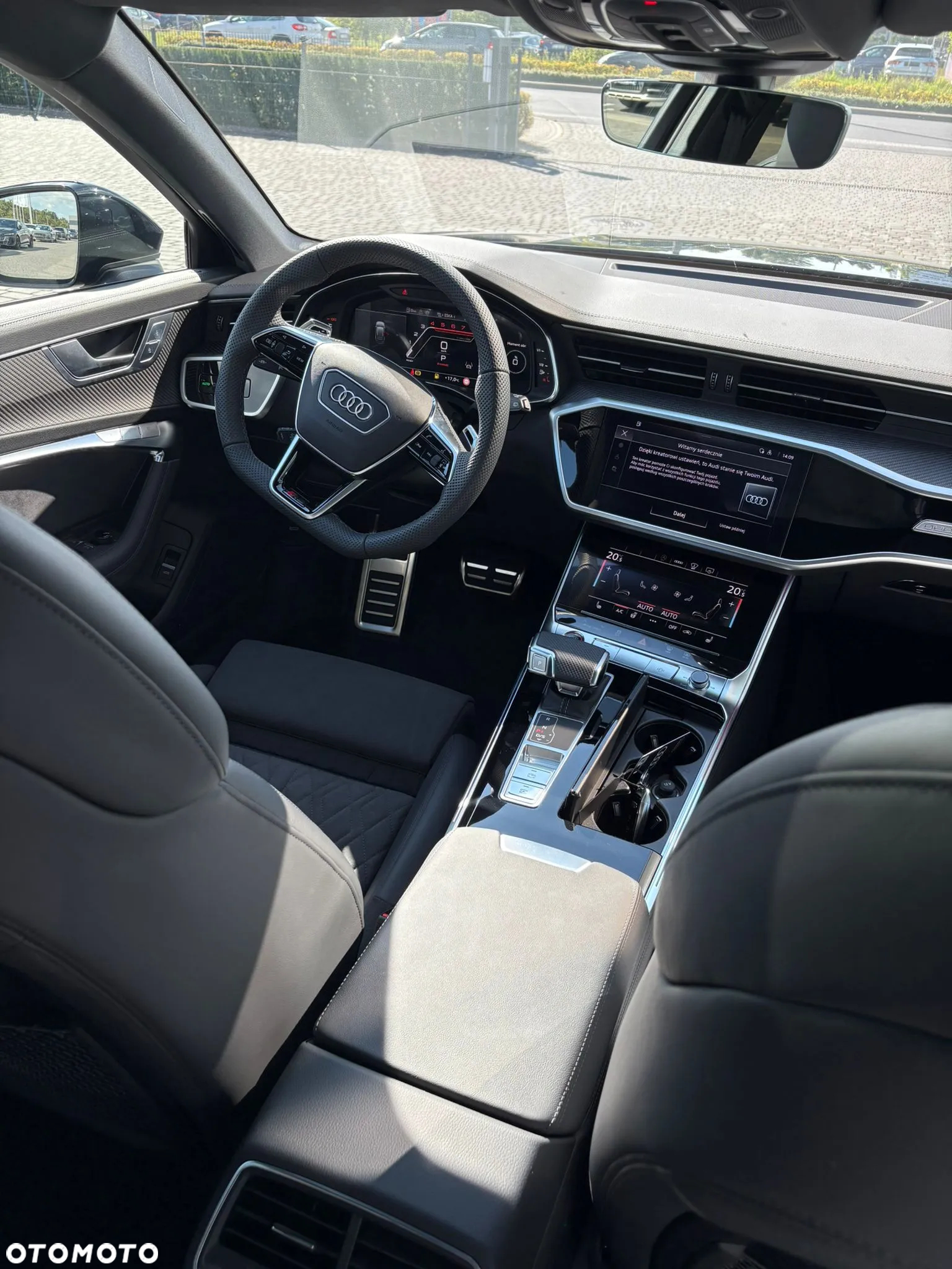 Audi RS6 Avant - 12