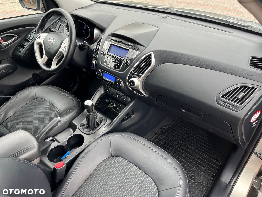 Hyundai ix35 2.0 2WD Style - 25