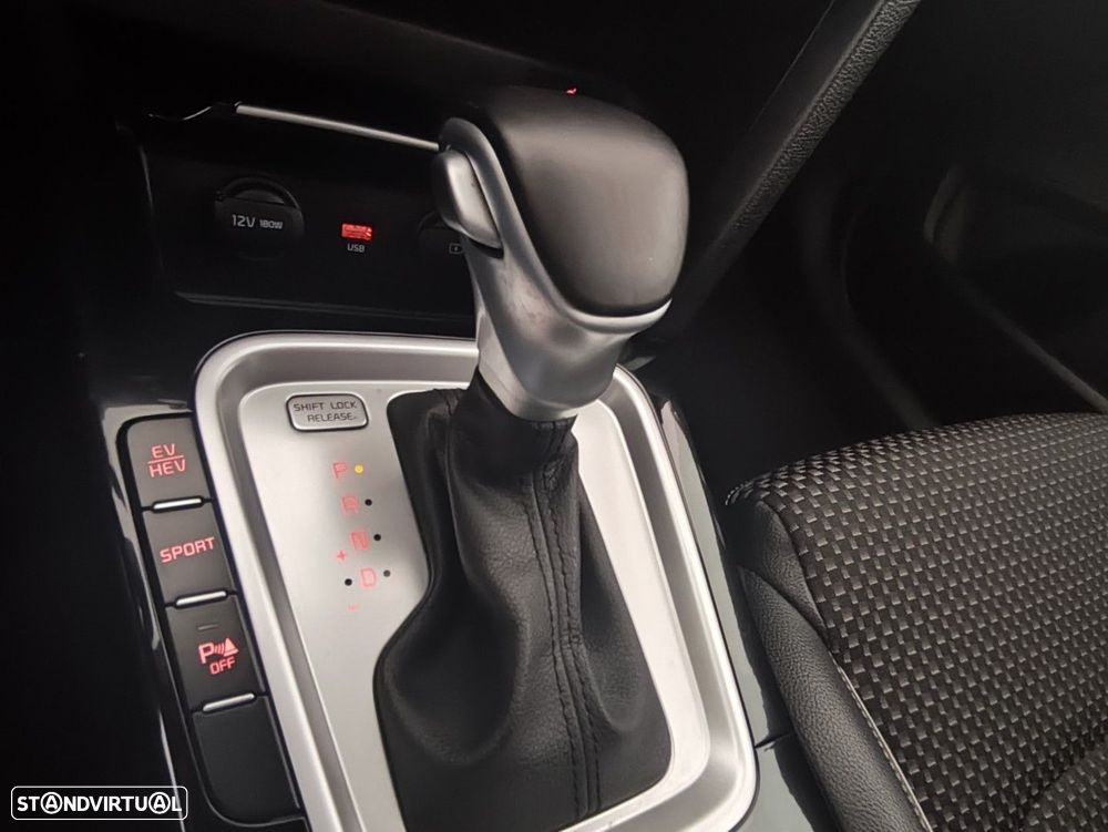 Kia Ceed SW 1.6 GDi PHEV Tech 6DCT - 28