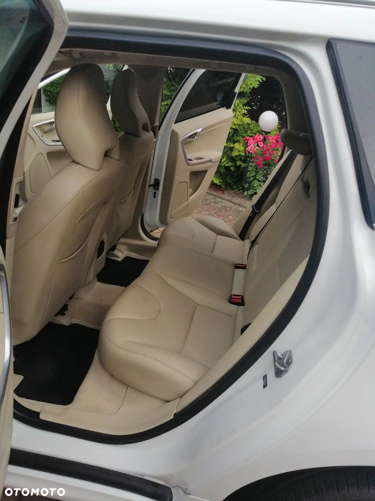 Volvo XC 60 T5 Drive-E Summum - 26