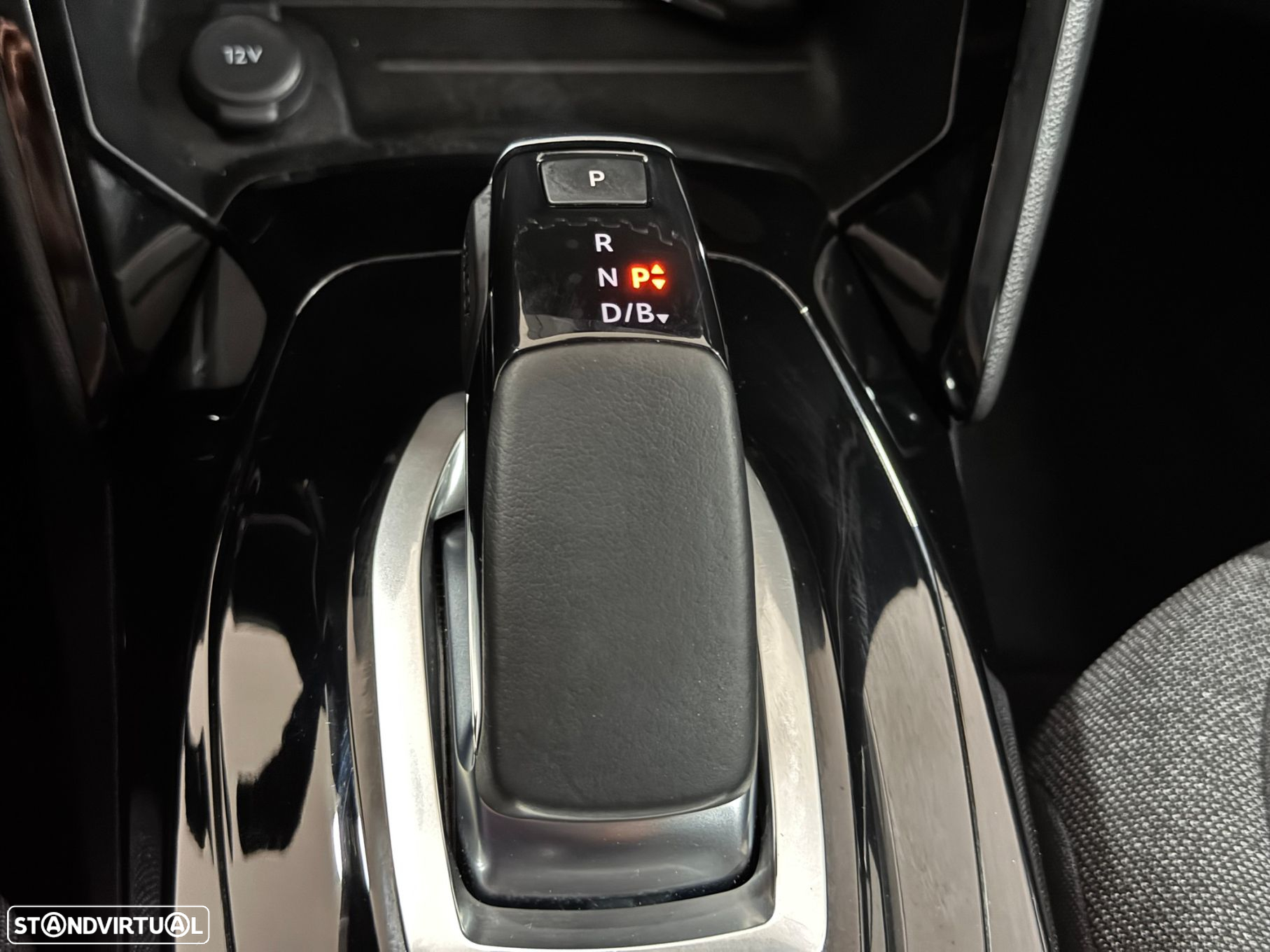 Peugeot e-2008 Active Pack - 29