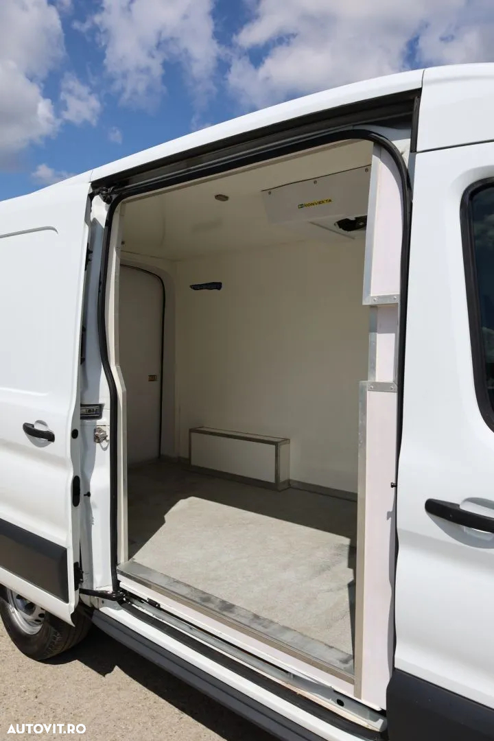 Ford Transit - 12