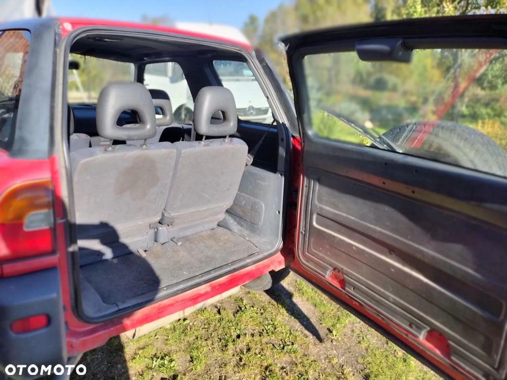 Toyota RAV4 2.0 Fun - 6