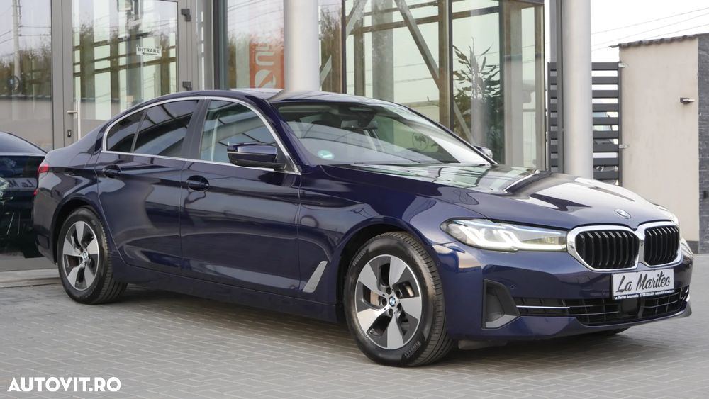 BMW Seria 5 530i xDrive AT - 6