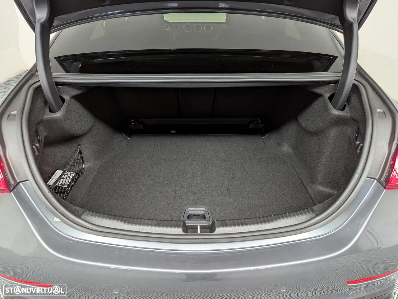 Mercedes-Benz C 300 d AMG Line - 12