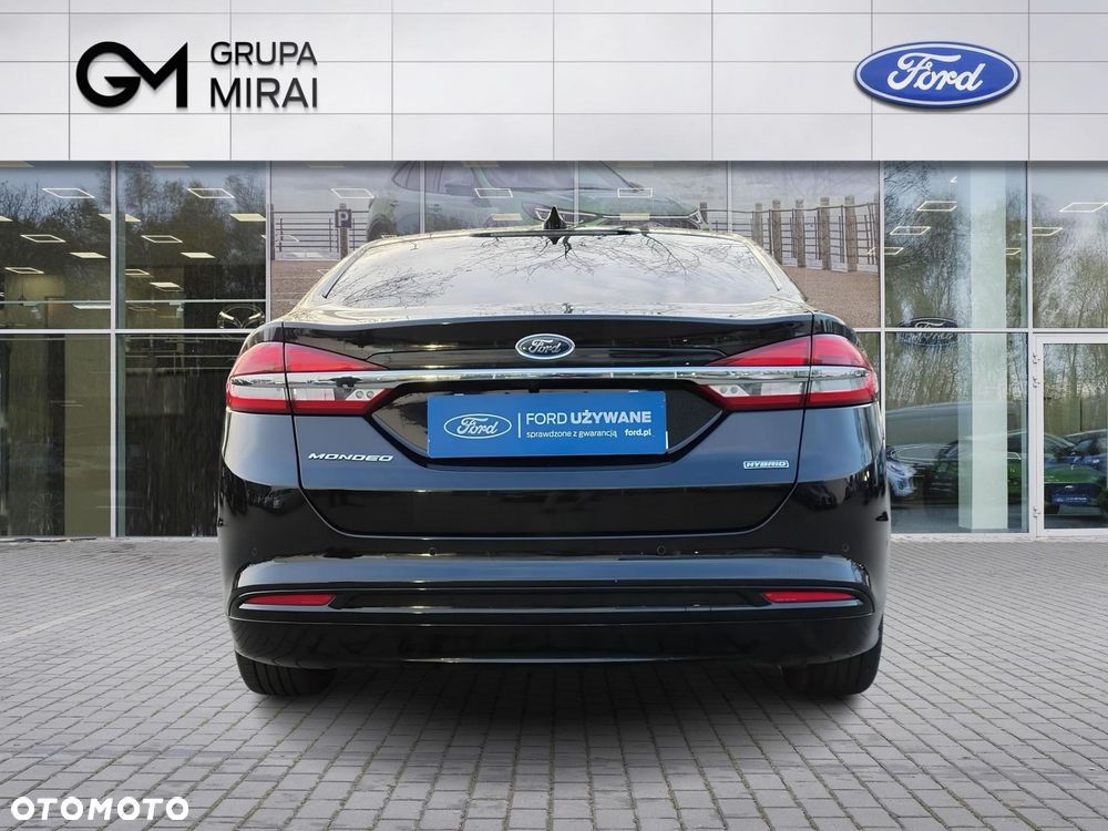Ford Mondeo 2.0 Hybrid Titanium - 4