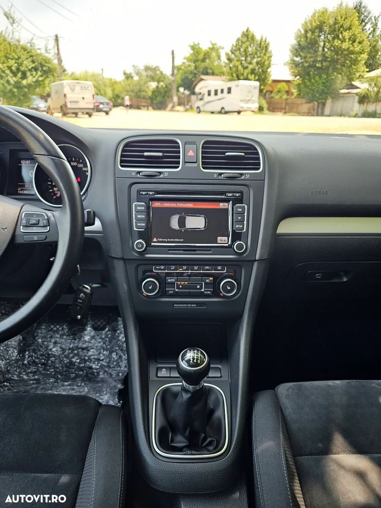 Volkswagen Golf 1.4 TSI Highline - 26