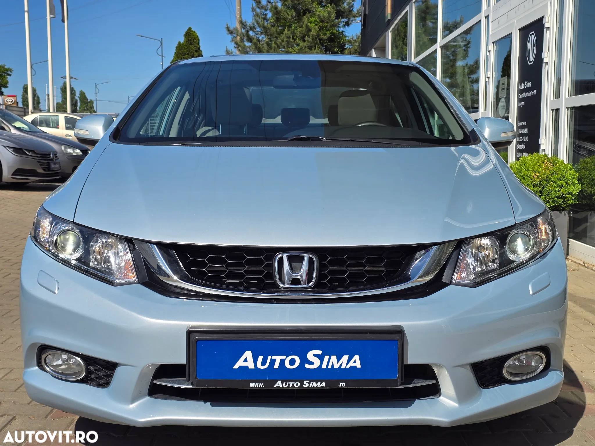 Honda Civic 1.8 i-VTEC MT Executive - 3
