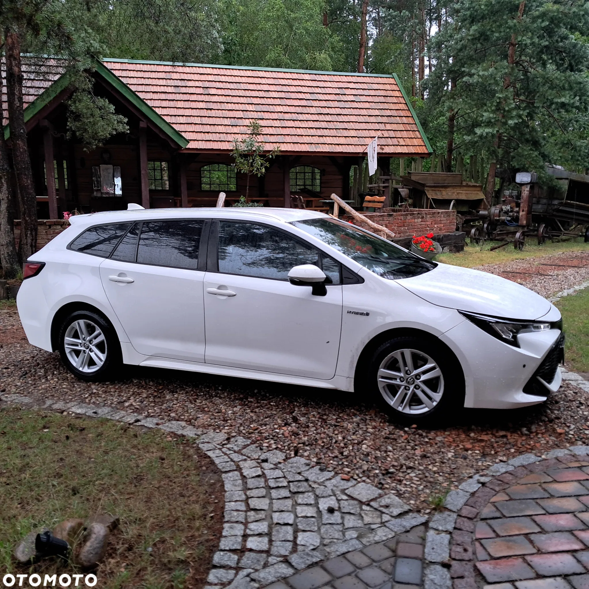 Toyota Corolla - 5