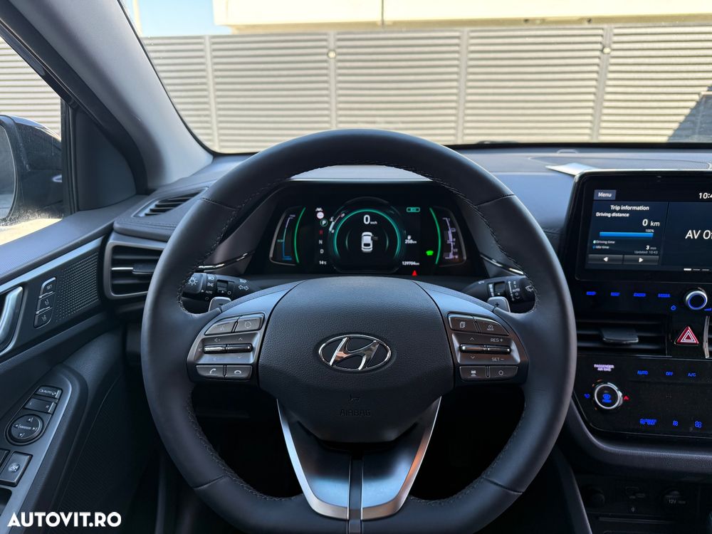 Hyundai IONIQ 1.6 GDI Premium - 5