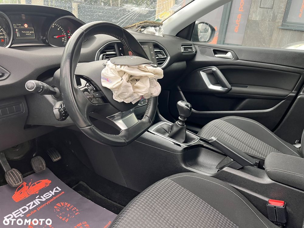 Peugeot 308 - 7