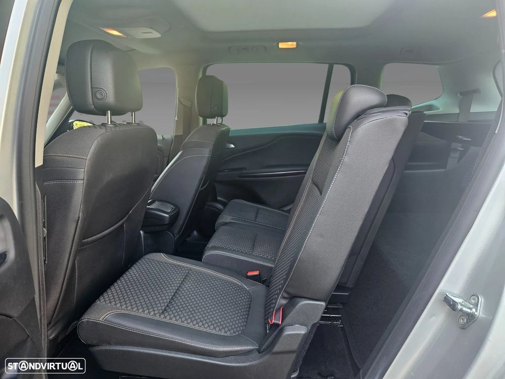 Opel Zafira 1.6 CDTi Cosmo - 28