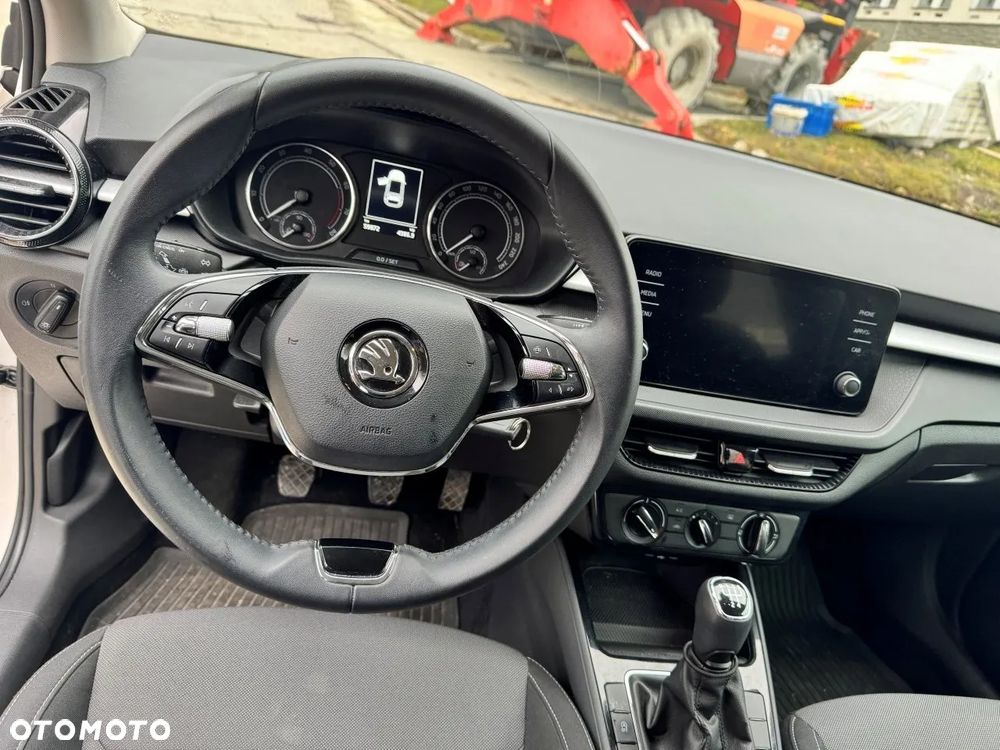 Skoda Fabia 1.0 TSI Ambition - 11