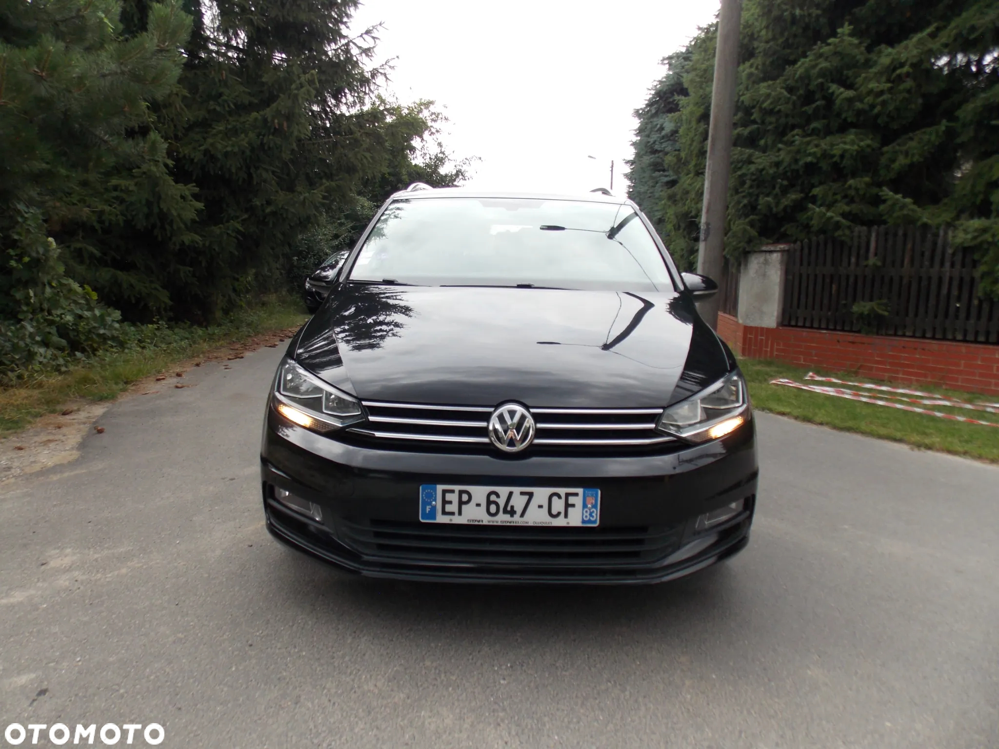 Volkswagen Touran 1.4 TSI (BlueMotion Technology) SOUND - 2