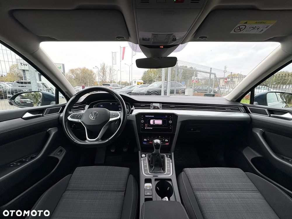 Volkswagen Passat 1.5 TSI EVO Business - 24