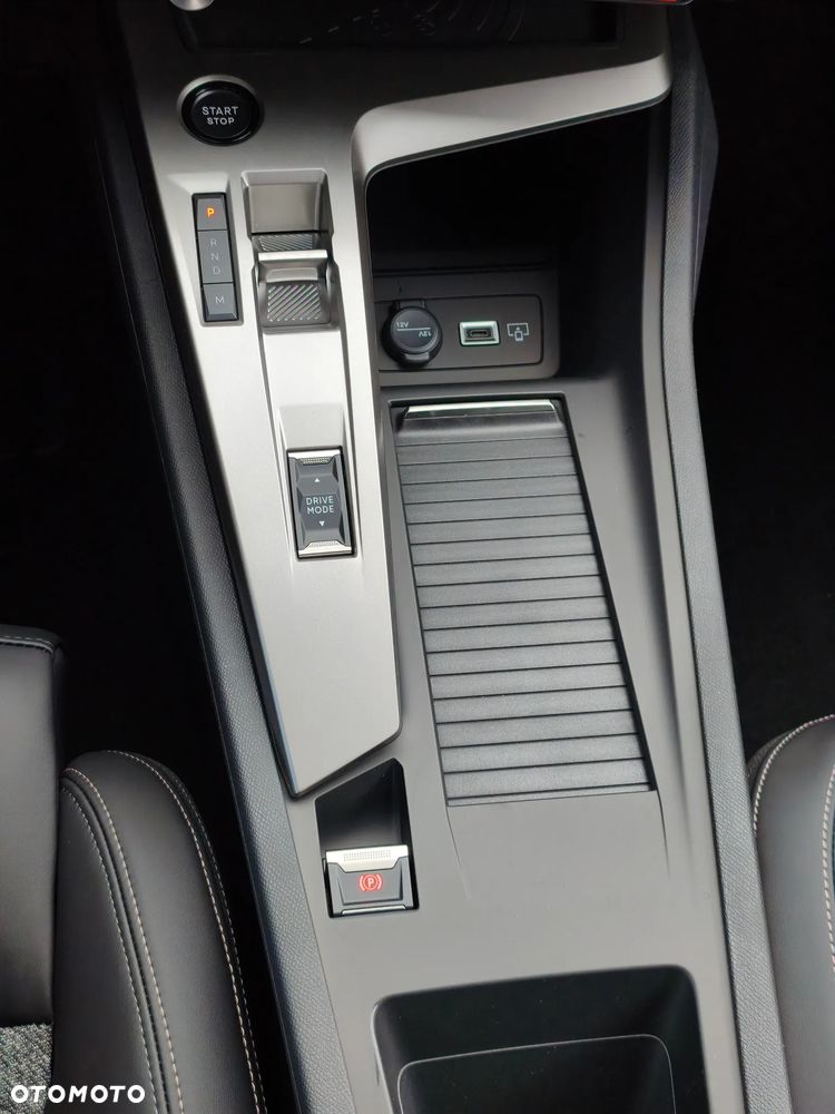 Peugeot 308 1.5 BlueHDi Allure S&S EAT8 - 14
