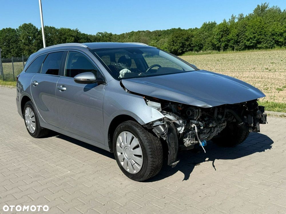 Kia Ceed 1.5 T-GDI Business Line - 6