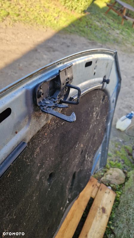 VW Passat B6 kod lak LB5M maska silnika pokrywa silnika - 11