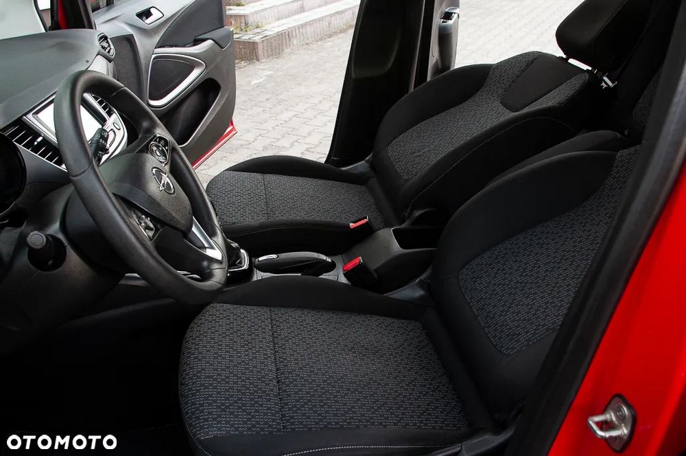 Opel Crossland X - 25
