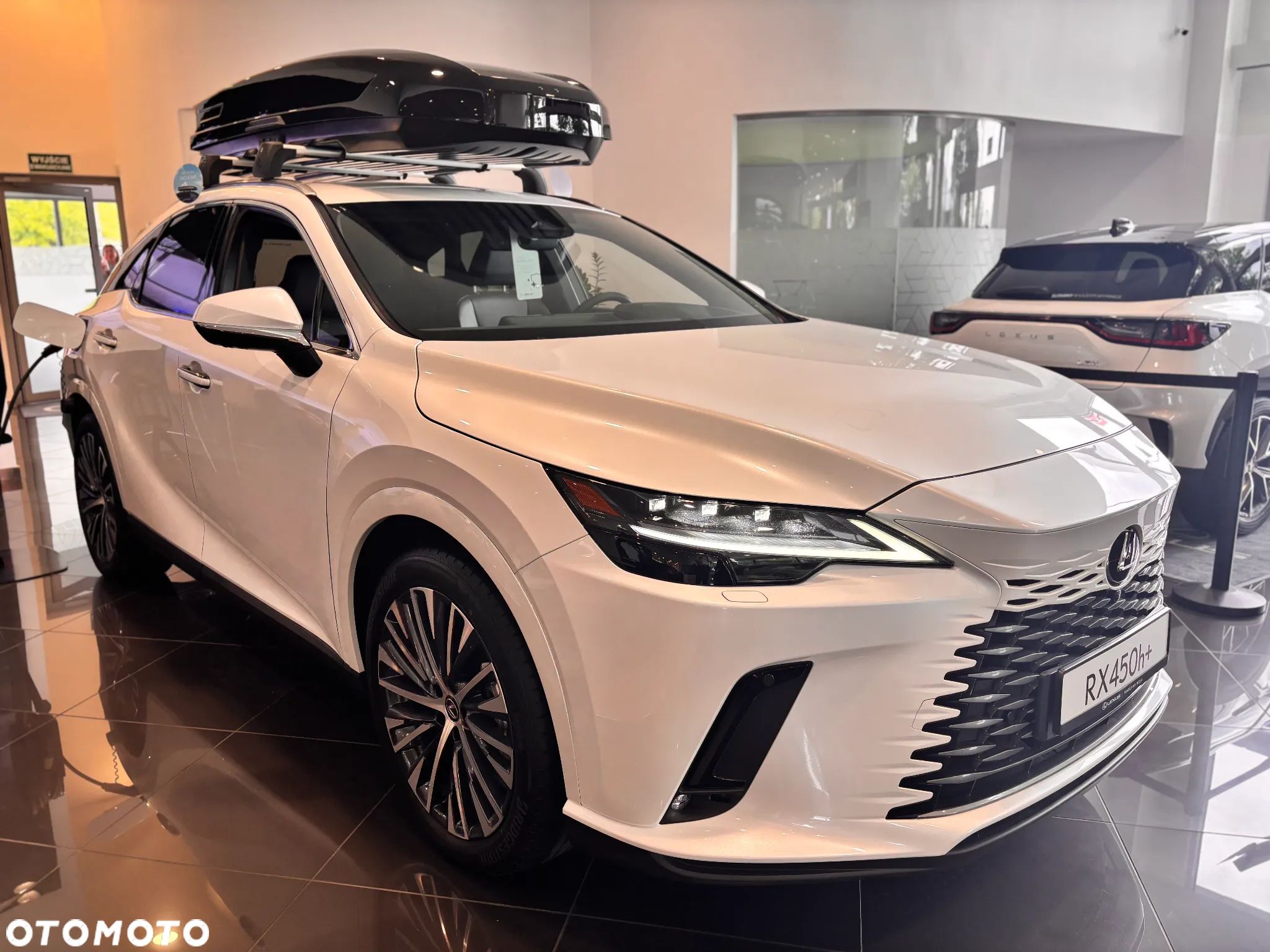 Lexus RX - 1