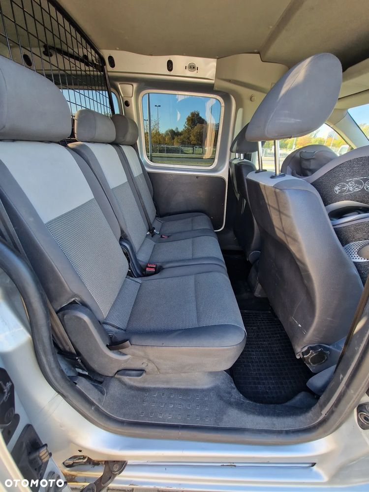 Volkswagen Caddy - 25