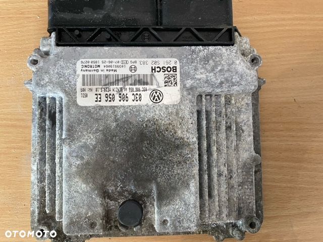 KOMPUTER PASSAT B6 1.6 FSI 03C906056EE