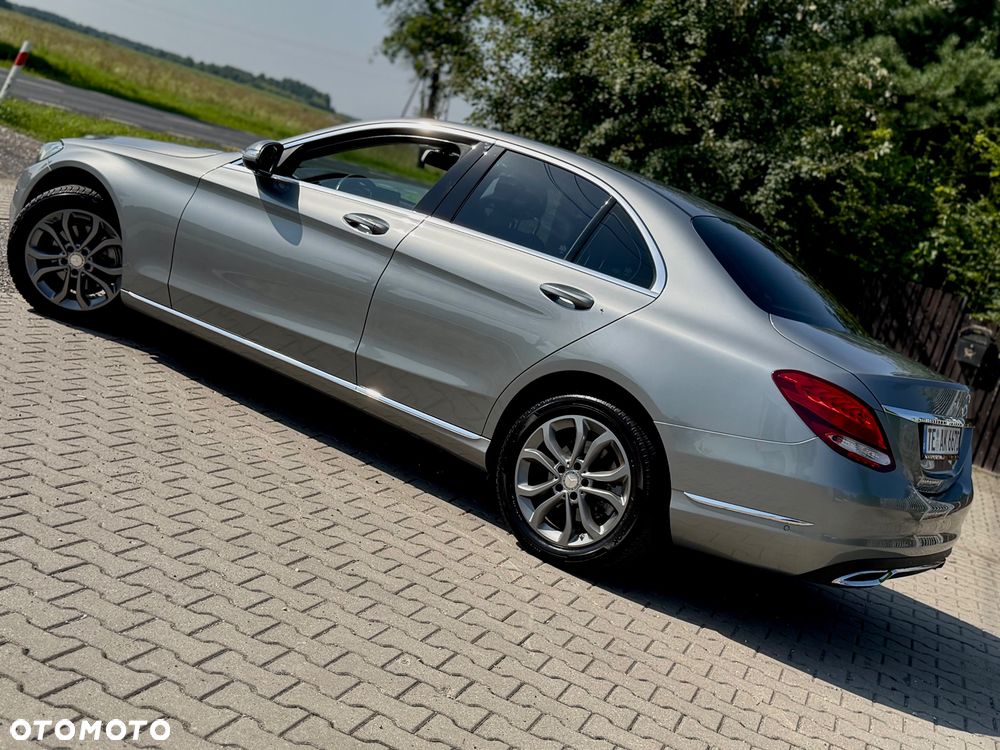 Mercedes-Benz Klasa C 200 Avantgarde - 34