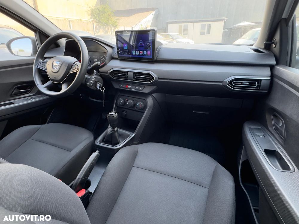 Dacia Logan TCe 90 MT6 Comfort - 5