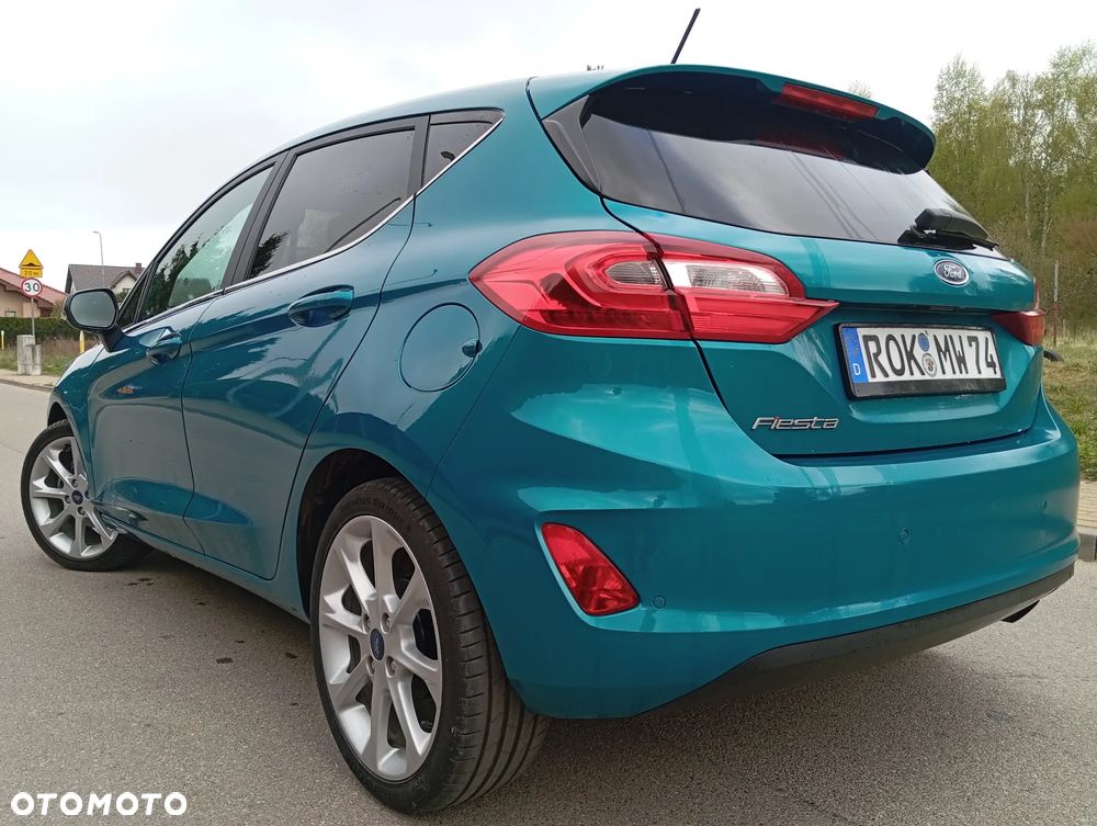 Ford Fiesta 1.0 EcoBoost Hybrid S&S TITANIUM - 3