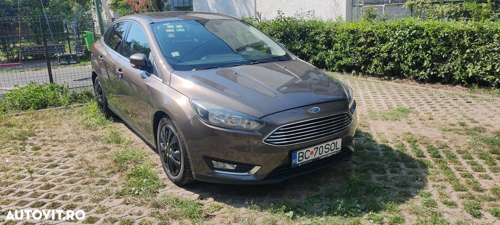 Ford Focus 1.5 TDCi Powershift Titanium - 1