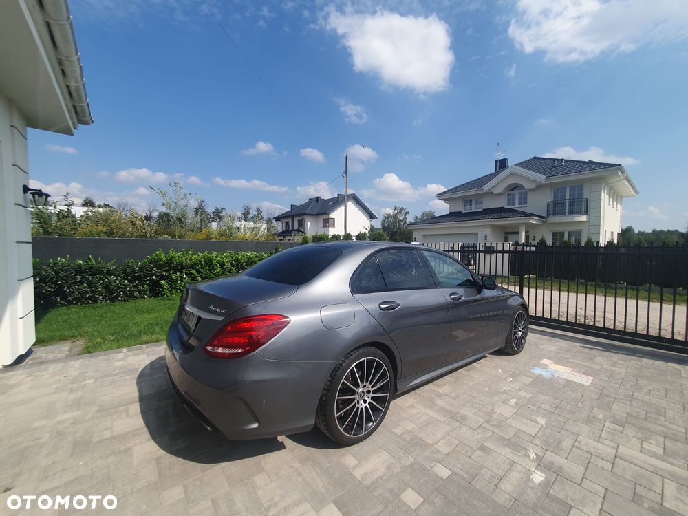 Mercedes-Benz Klasa C 200 4-Matic 9G-TRONIC - 5