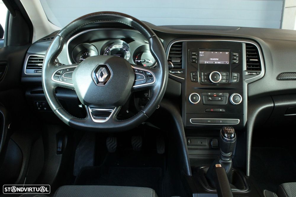 Renault Mégane 1.5 Blue dCi Zen - 14
