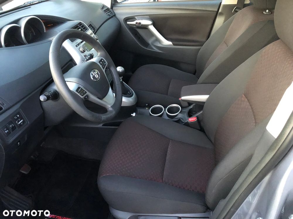 Toyota Verso 1.8 5-Sitzer Life - 27