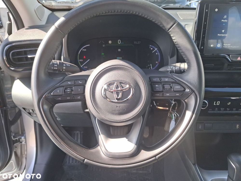 Toyota Yaris Cross Hybrid 1.5 Comfort - 24