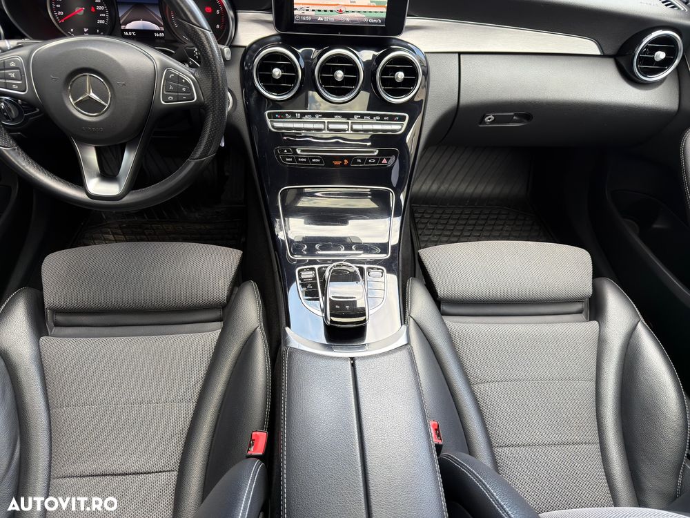 Mercedes-Benz C 220 d 4Matic 9G-TRONIC Avantgarde - 26